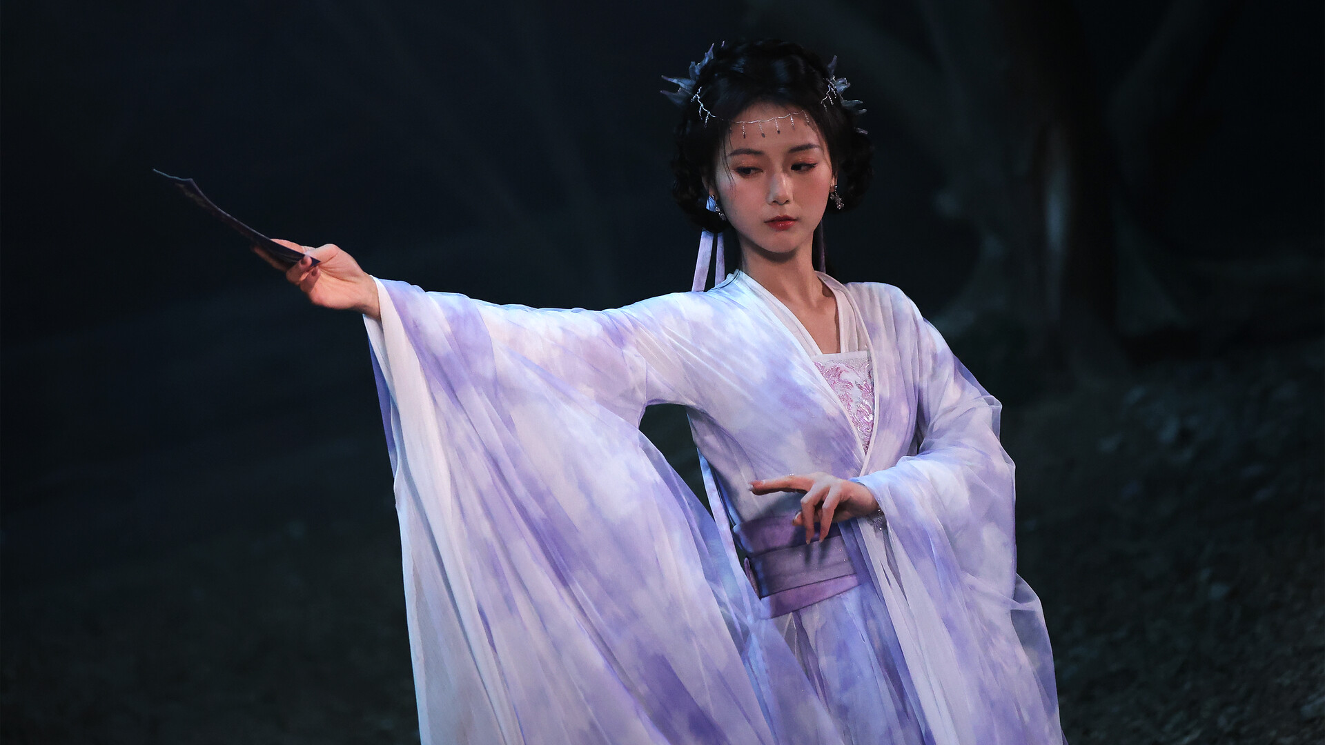 《美女,请别影响我成仙全球版》中文版 《美女,请别影响我成仙全球版》中文版